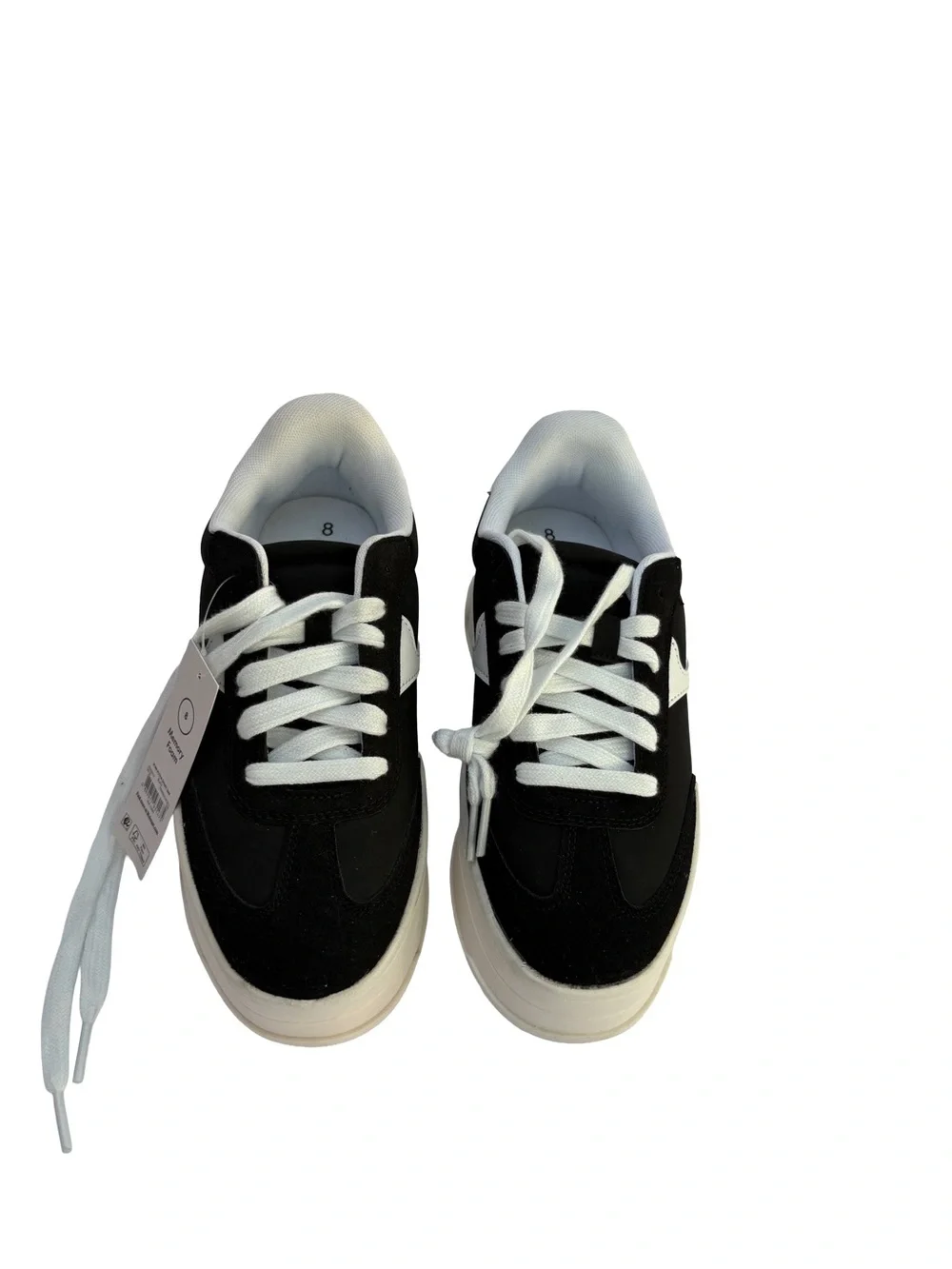No Boundaries White Low-Top Sneaker